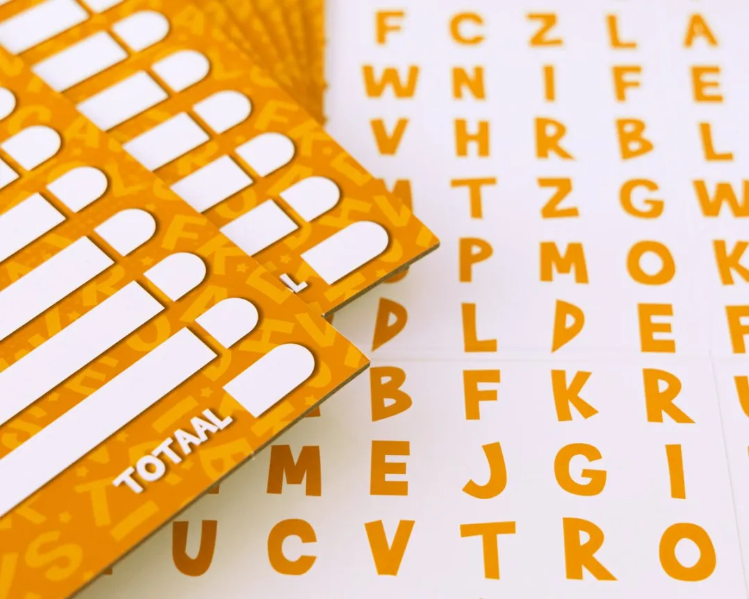 Pingion Games - Letterprik - Bordspel - Voor het hele gezin - Familiespel - Cadeau - Gezelschapspel