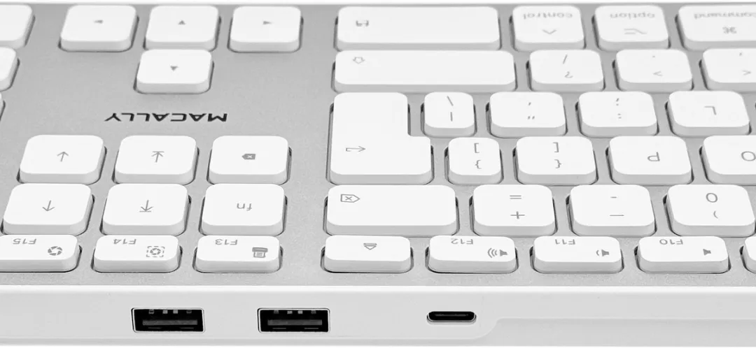 Macally UCZKEYHUBW-UK USB-toetsenbord - Brits/Nederlands - Witte toetsen