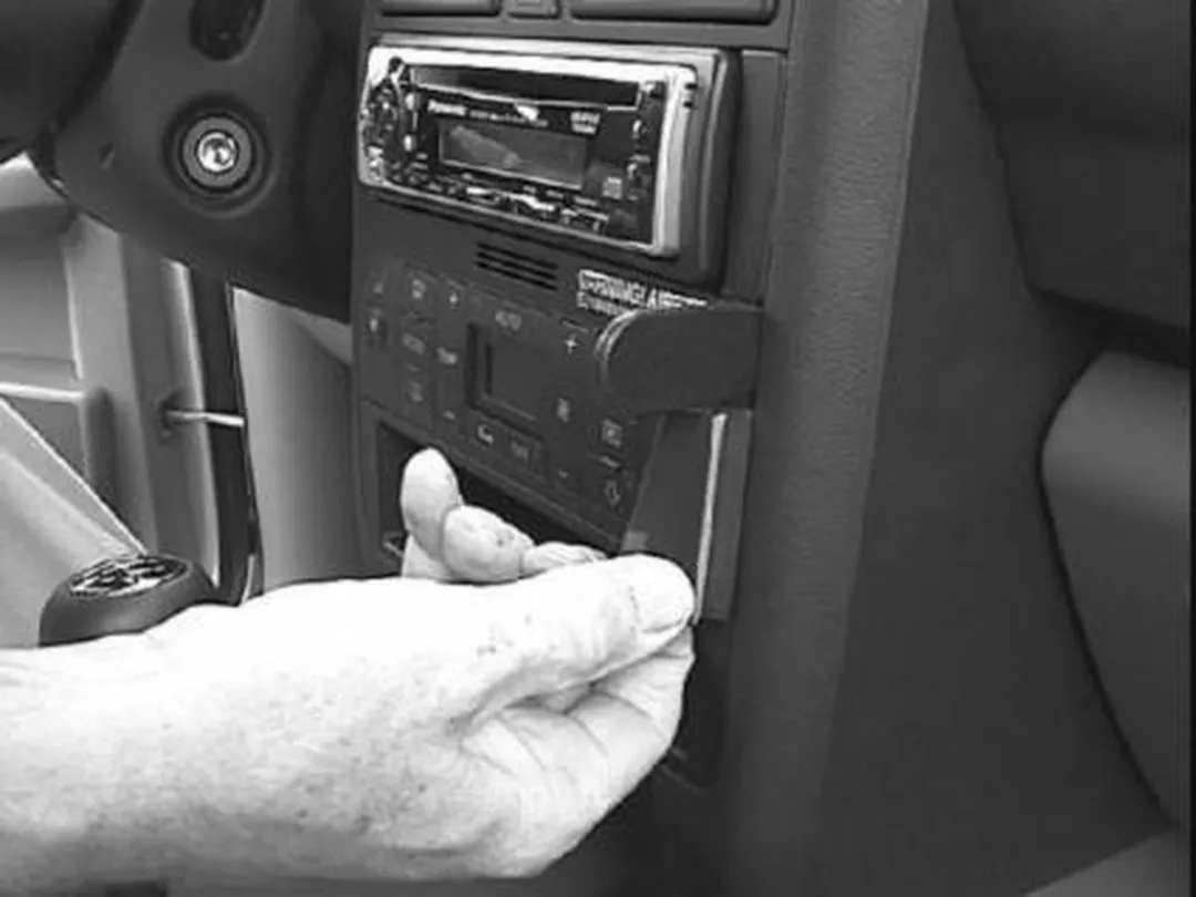 Brodit ProClip houder geschikt voor Audi A2/ S2 2001-2005 Angled mount