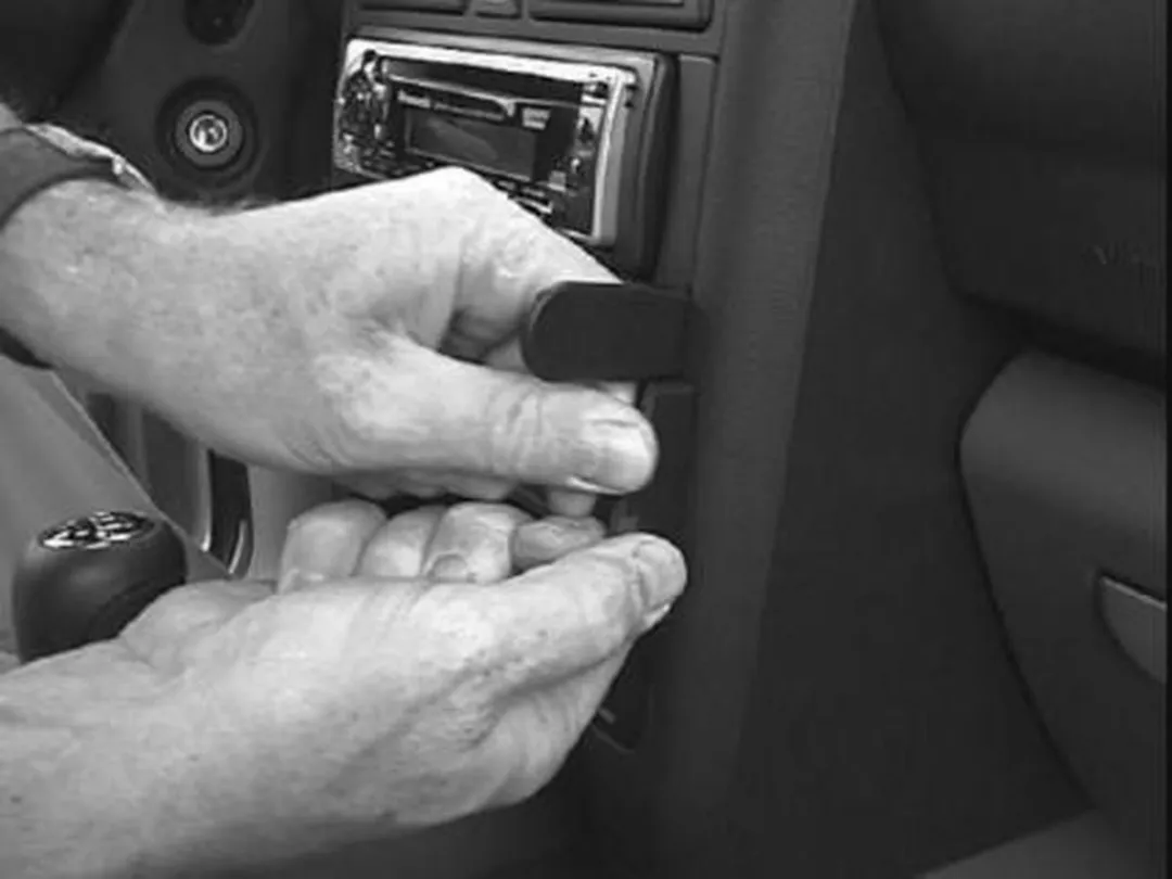 Brodit ProClip houder geschikt voor Audi A2/ S2 2001-2005 Angled mount