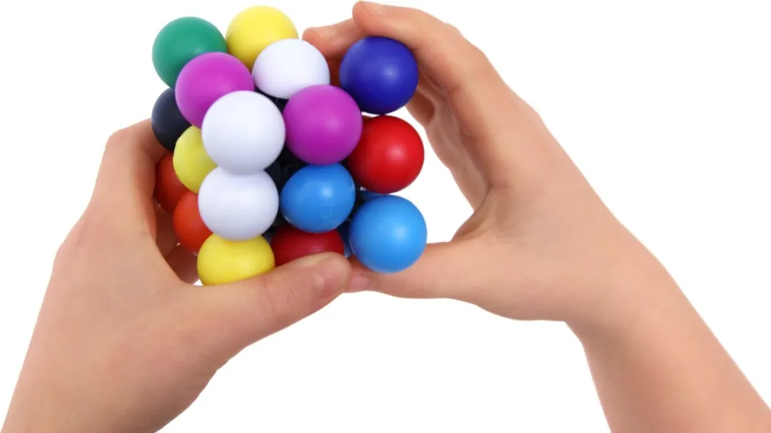 Recent Toys Molecube Breinbreker