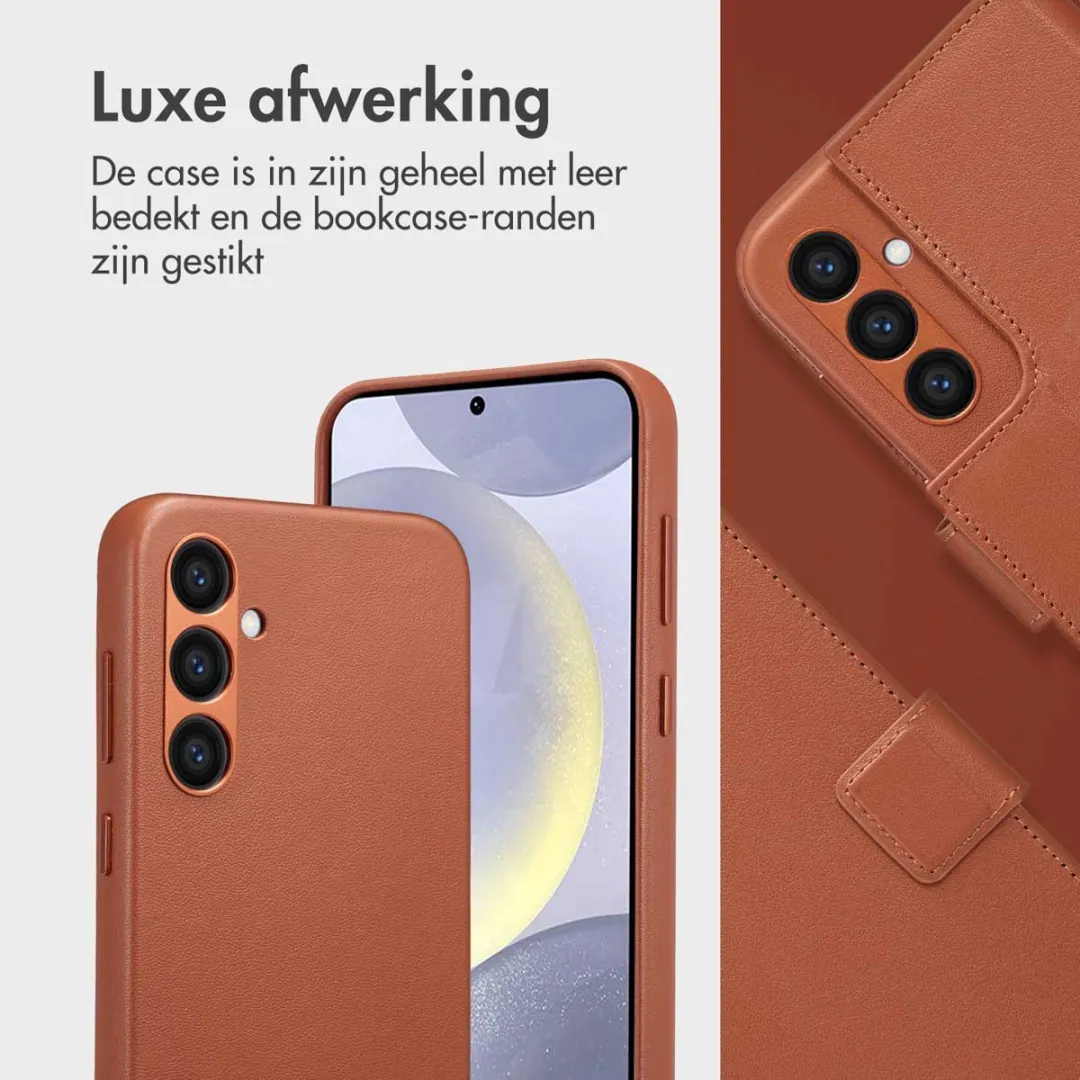 Accezz Hoesje Samsung Galaxy S24 Plus Leather Bookcase 2-in-1 - Bruin