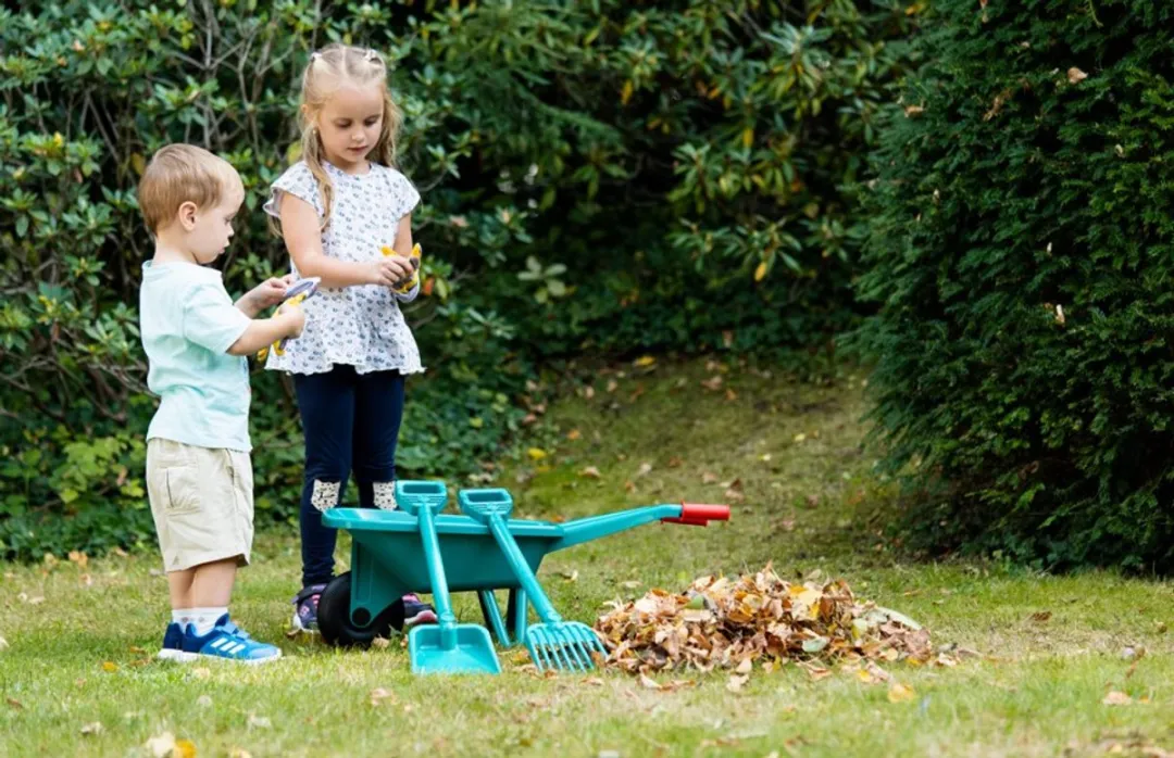 Klein Toys Bosch Mini Speelgoed Kruiwagen - Groen - afbeelding 6 van 6