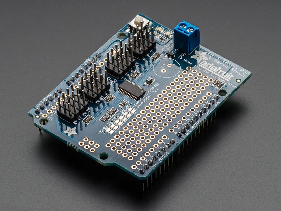 Adafruit 1411 16-Kanaals Servo Shield - 12-bit PWM I2C