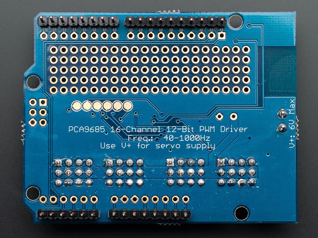 Adafruit 1411 16-Kanaals Servo Shield - 12-bit PWM I2C
