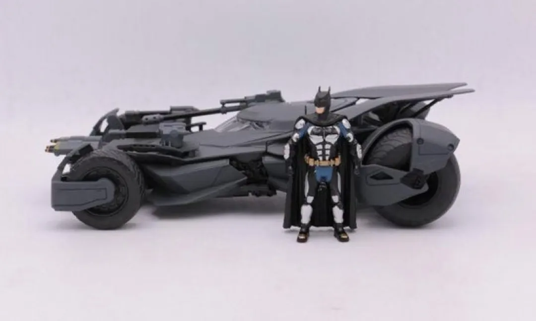 Jada Toys 1/24 Batmobile Justice League 2017 - Batman Figurine - Zwart - afbeelding 6 van 6