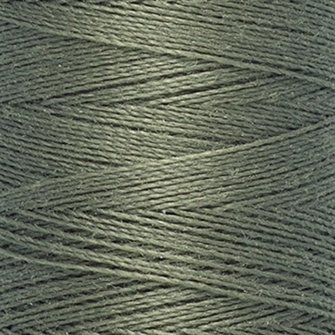 Gutermann Polyester Naaigaren 824 - Groen - 200m