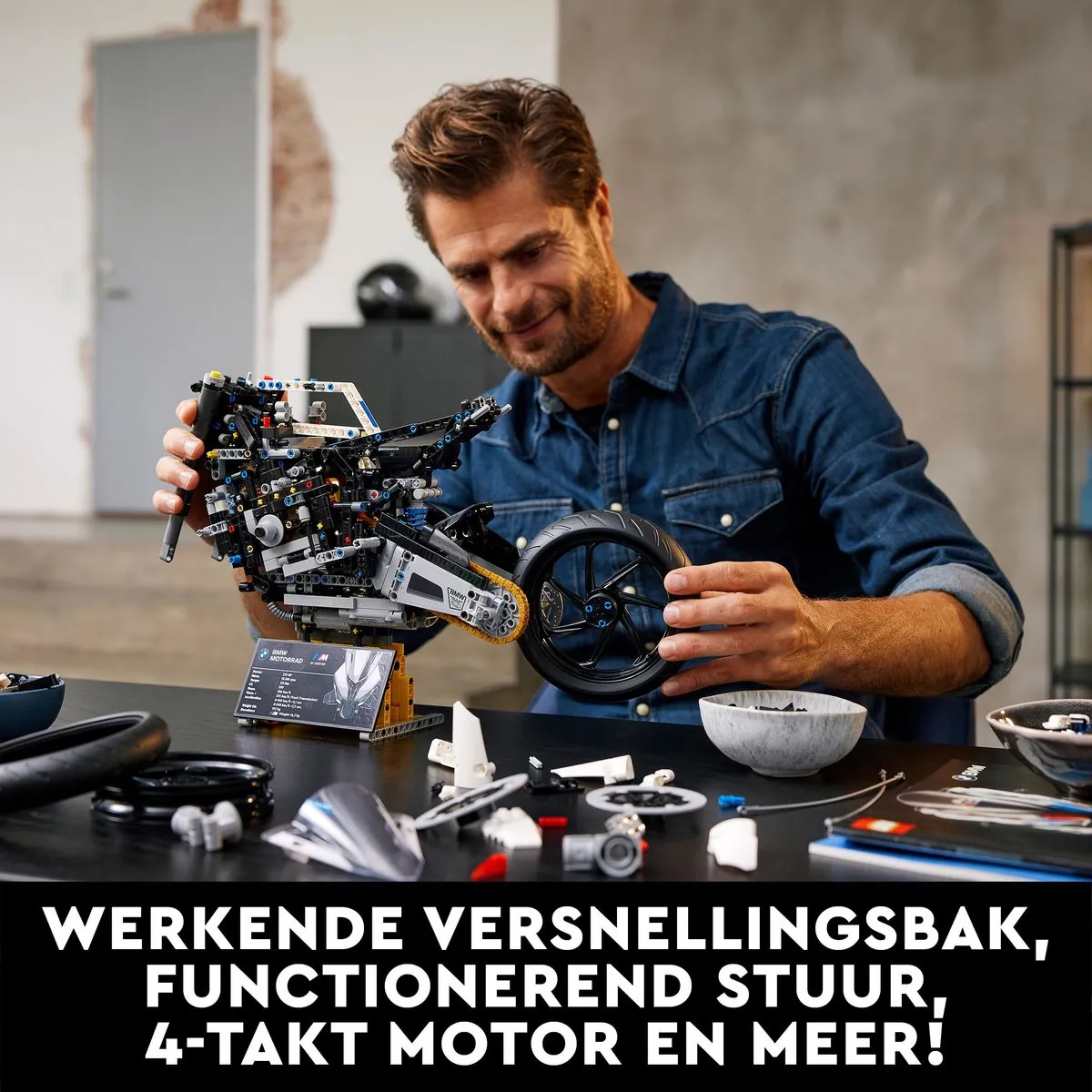 LEGO Technic BMW M 1000 RR 42130 - 1921 Stukken