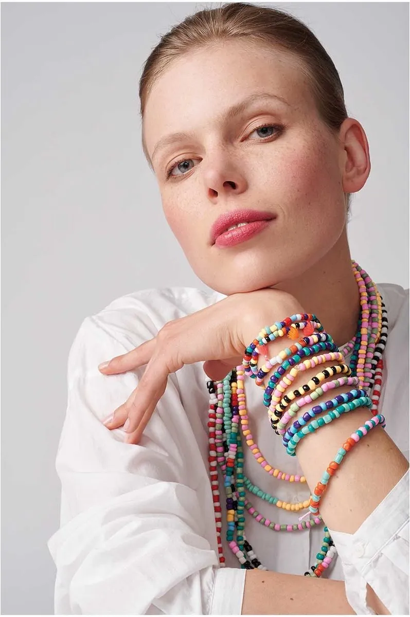 Kwastjes 6 stuks voor sieraden of decoratie 11mm in 3 neontinten met zilverkleurig oog