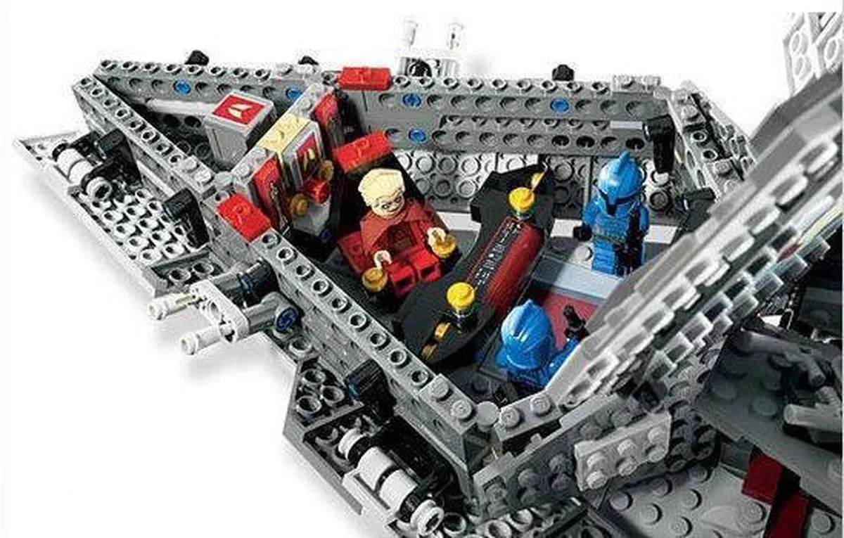 LEGO Star Wars Venator-class Republic Attack Cruiser 8039 - 1170 Stukken