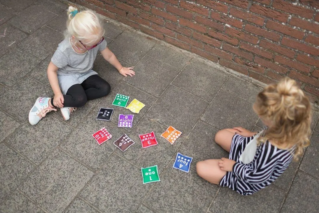 BS Toys The Count Games Rekenzakjes - 12 Stuks