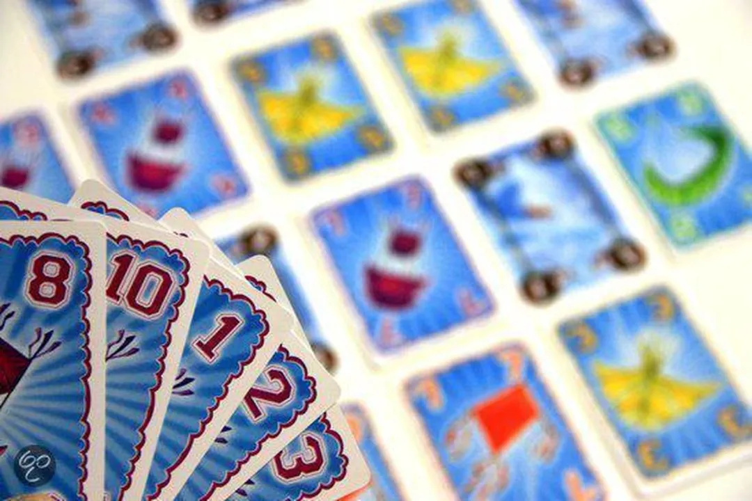 White Goblin Games Kite Fight - Bordspel 4 Spelers