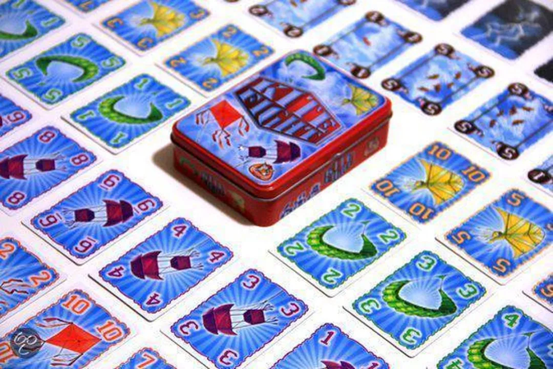White Goblin Games Kite Fight - Bordspel 4 Spelers