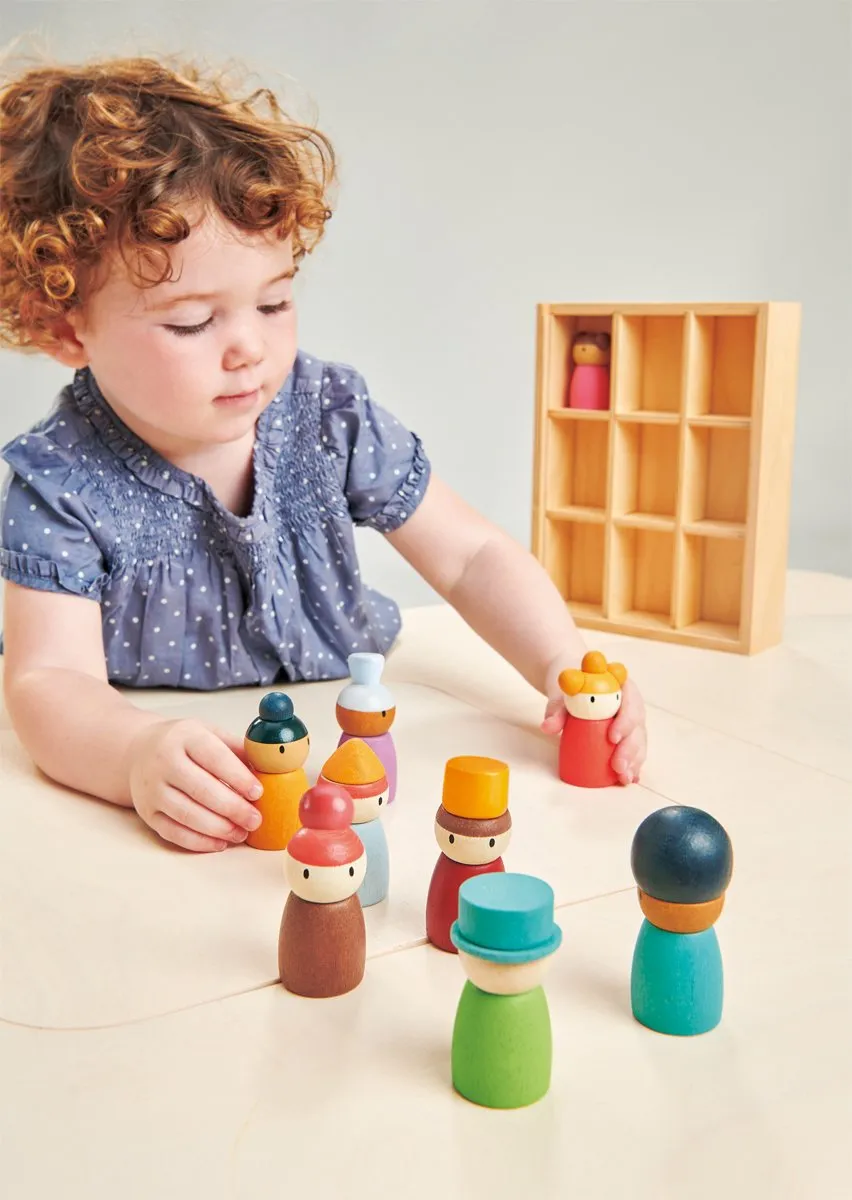 Tender Leaf Toys Hotel Happy Folk - Beige - afbeelding 6 van 6