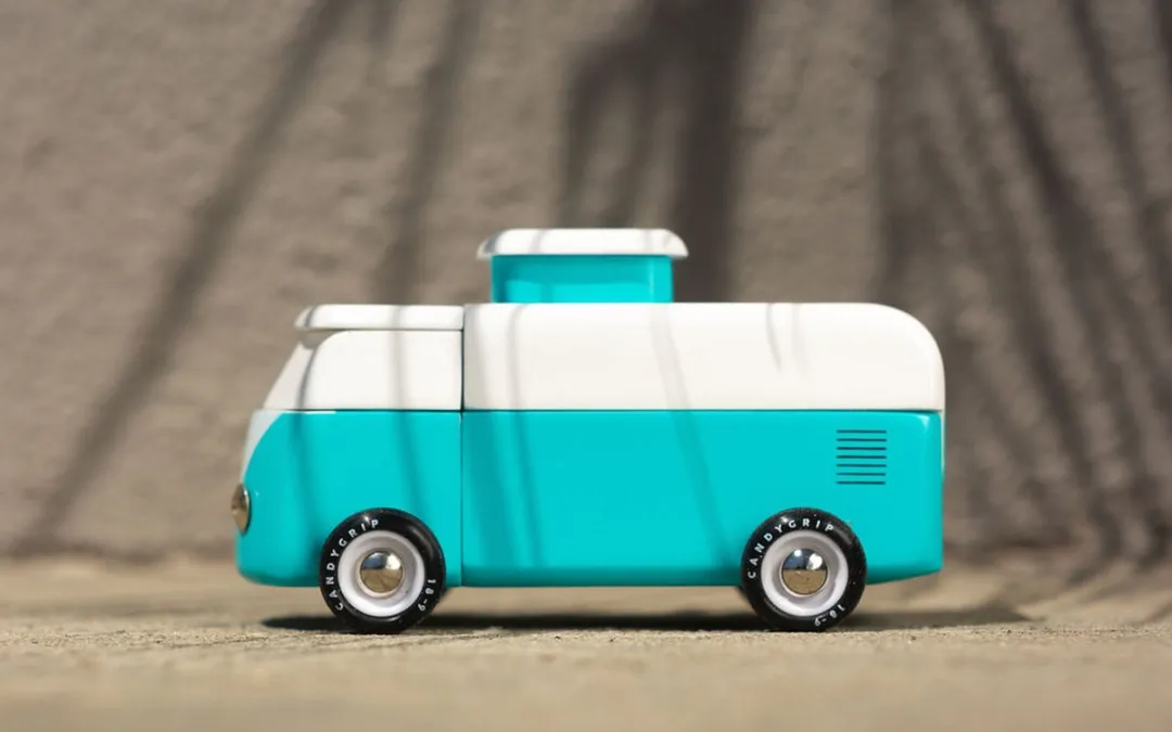 Candylab Americana VW Beach Bus Magnetisch Speelgoed - 16,5x9,4x8,4cm - Ocean