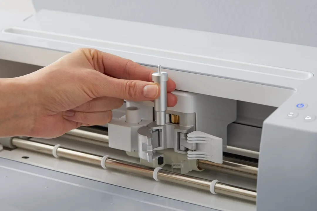 Cricut Premium Fine-Point Blade met Behuizing - afbeelding 6 van 6