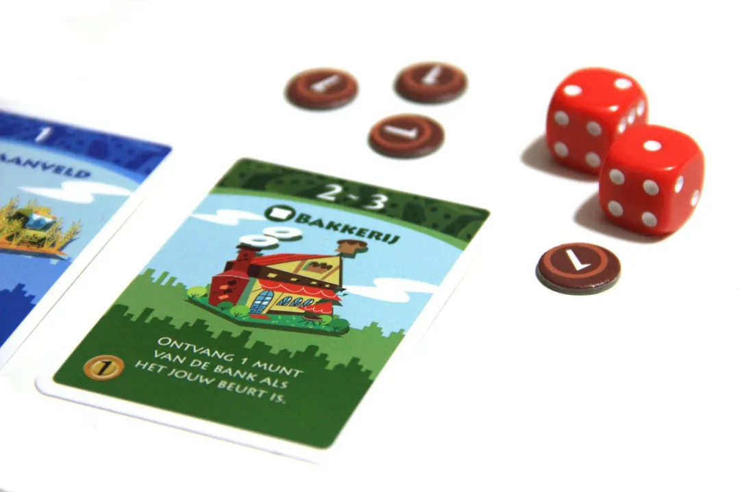 White Goblin Games Machi Koro Dobbelspel - 108 Kaarten - 4 Spelers