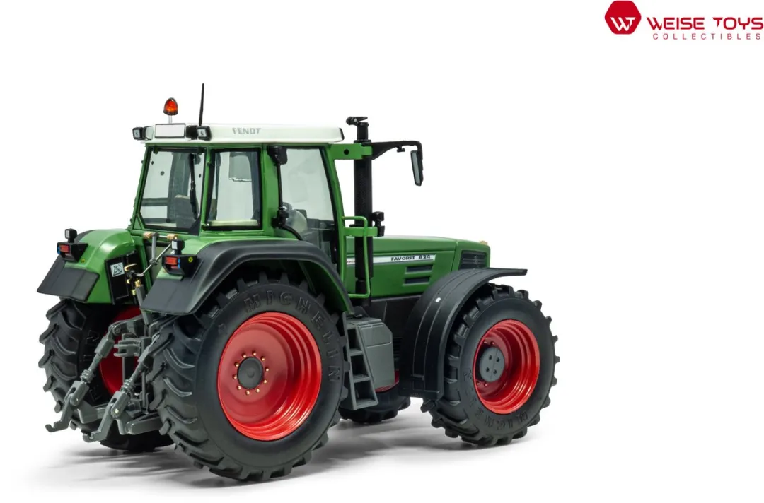 Fendt Favorit 824 1:32 Weise toys
