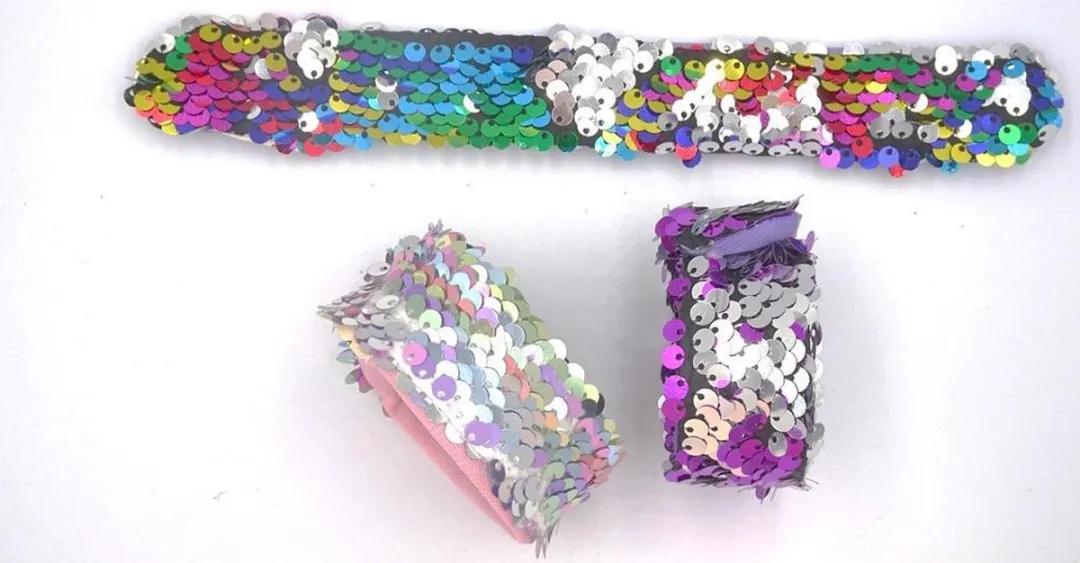 Klaparmbanden kinderen - Pailletten - Armbandjes voor meisjes - 22 x 3 cm - 6 stuks