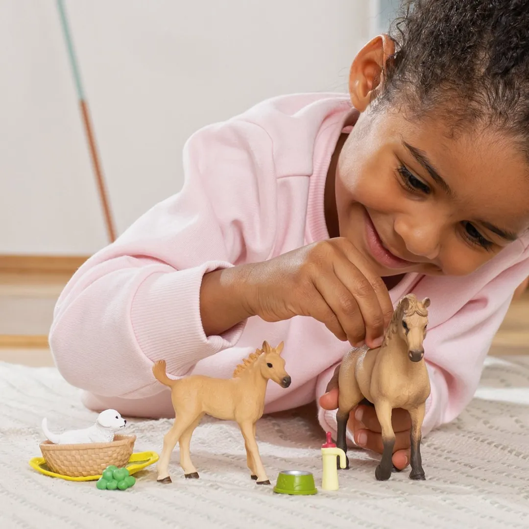 Schleich Horse Club Speelfigurenset Sarah - 9-delig - Multicolor