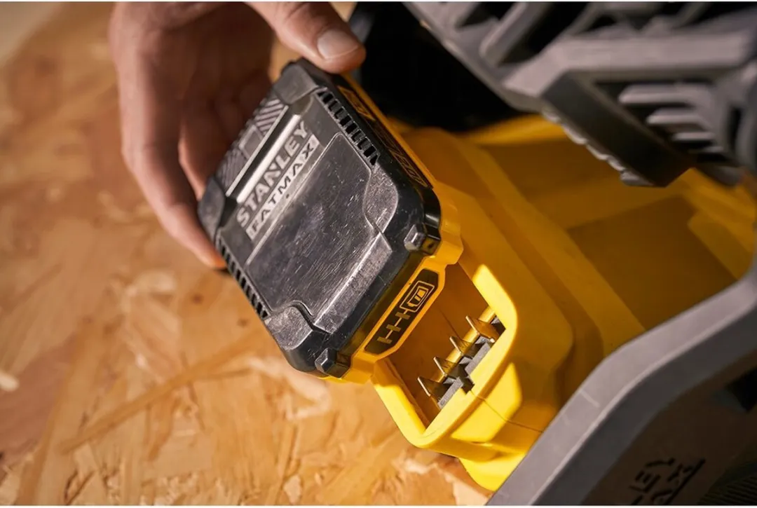Stanley FatMax SFMCE001B-XJ Ventilator - 1100 m³/u - 8u Autonomie - Geel/Zwart