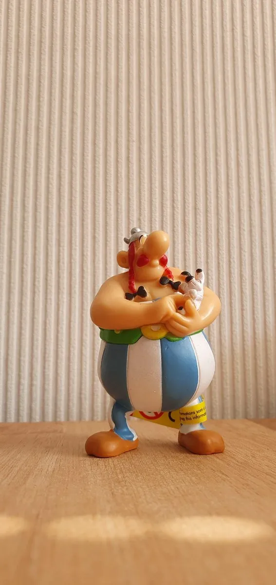 Plastoy Asterix Obelix met Dogmatix Figuur