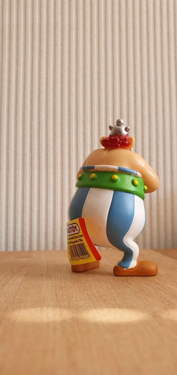Plastoy Asterix Obelix met Dogmatix Figuur - 8cm - Multicolor