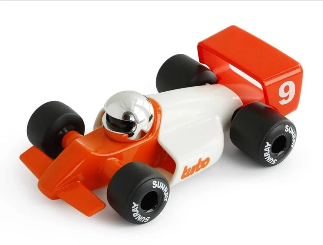 Playforever auto Turbo Lauper