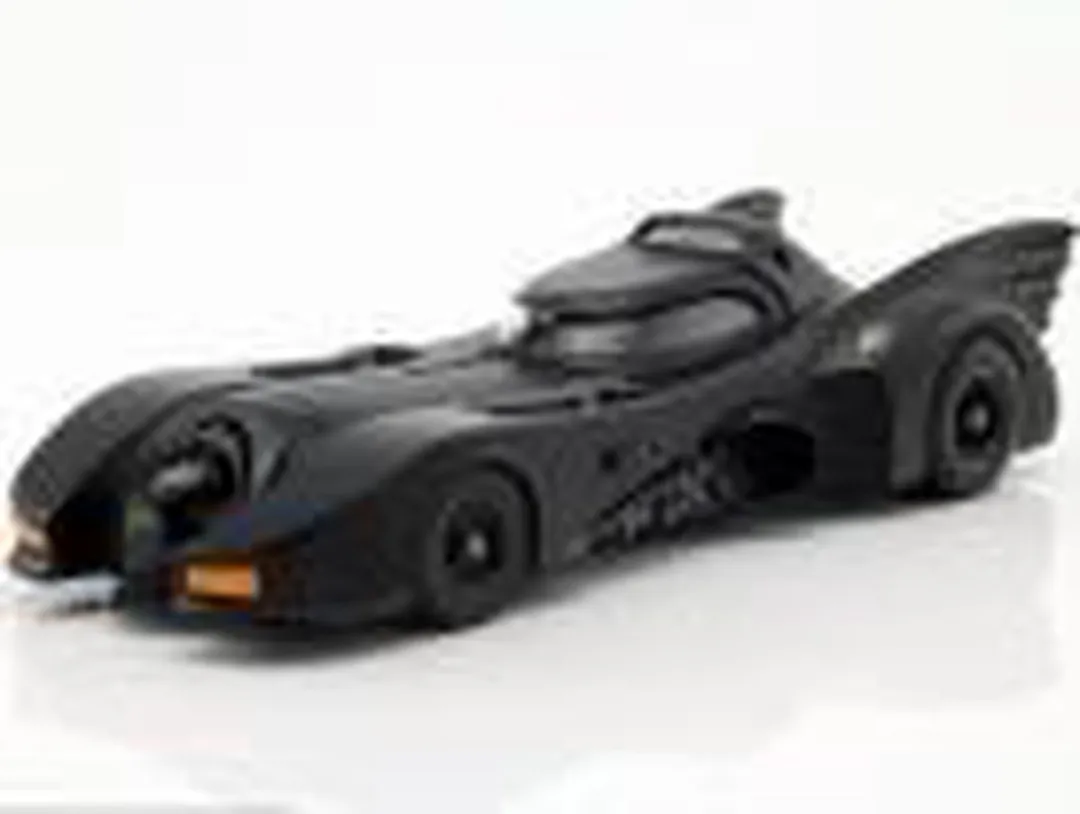 Jada Toys Batman 1989 Batmobile Diecast Model 1/24 - JADA98260