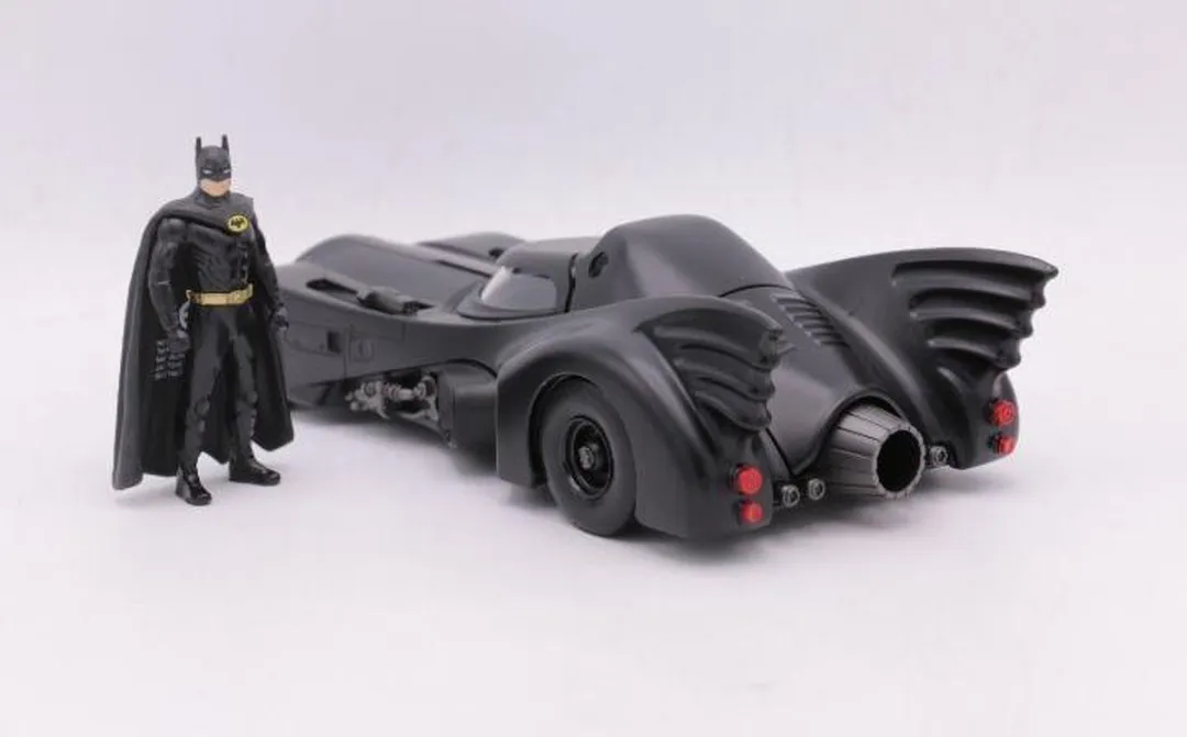 Jada Toys Batman 1989 Batmobile Diecast Model 1/24 - JADA98260