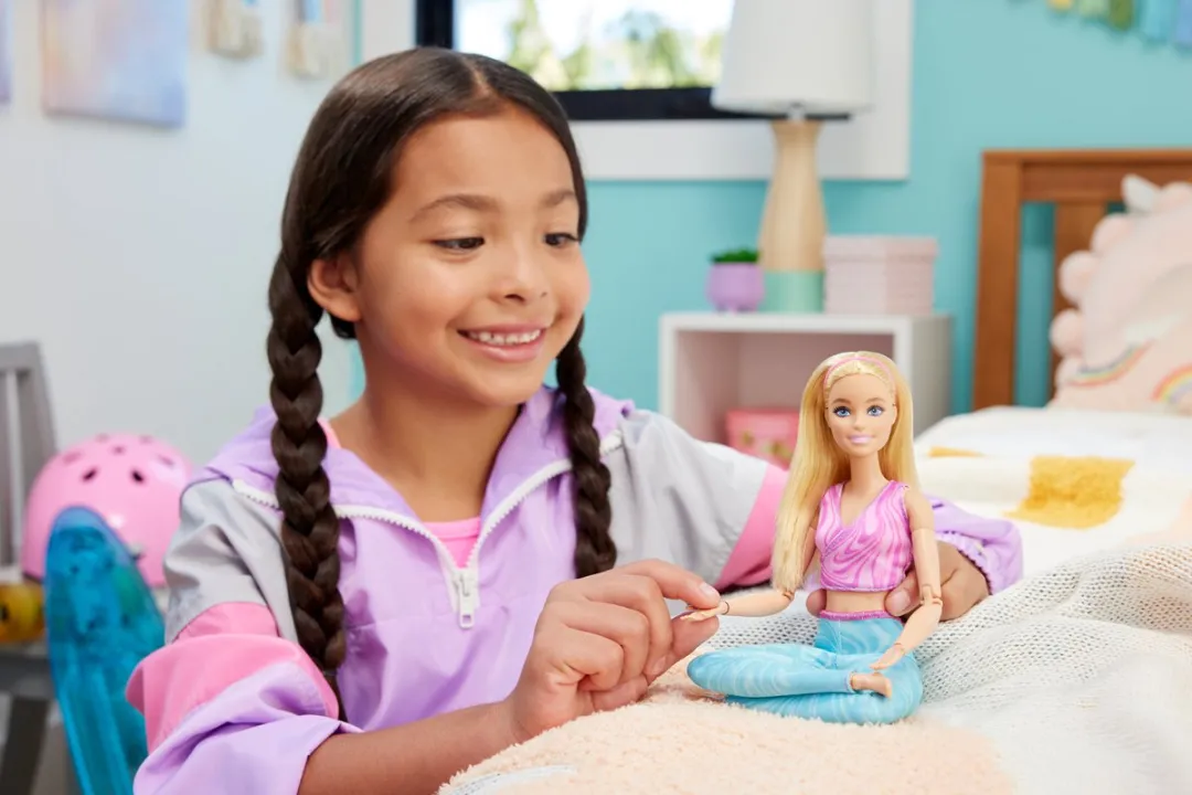 Barbie Made to Move Yoga Pop - HRH27 Multikleur - afbeelding 6 van 6