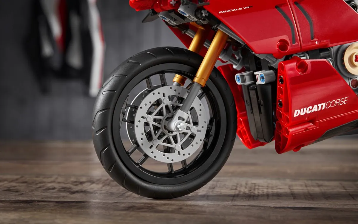 LEGO Technic Ducati Panigale V4 R 42107 - Meerkleurig - afbeelding 6 van 6