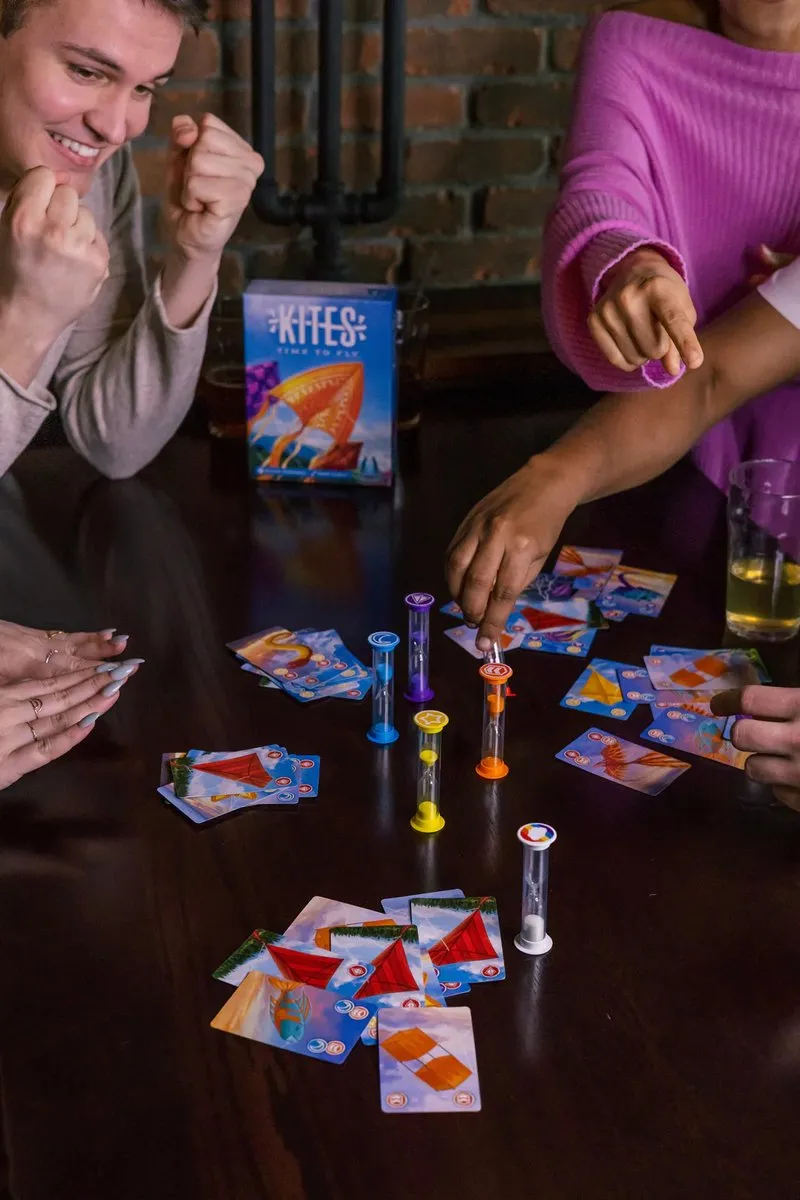 Floodgate Games Kites Kaartspel - 1-4 Spelers - afbeelding 6 van 6