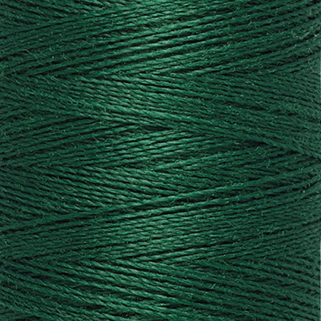 Gutermann Polyester Naaigaren 200m - Groen