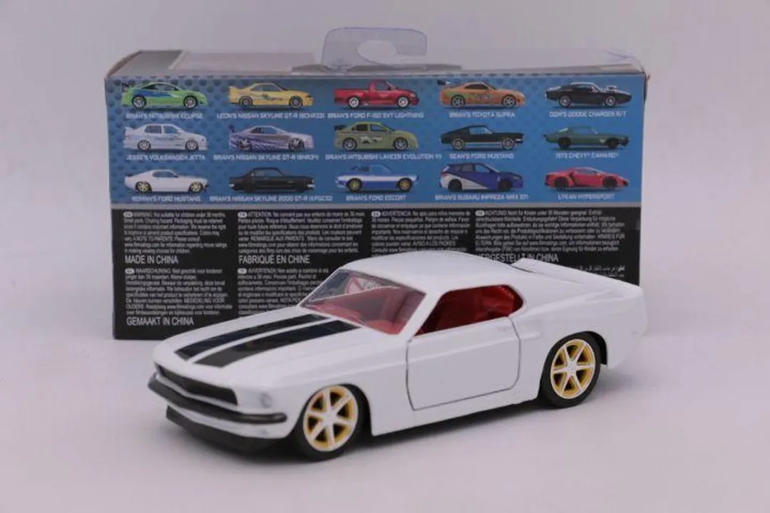 Jada Toys Roman's Ford Mustang Custom 1:32 - Wit