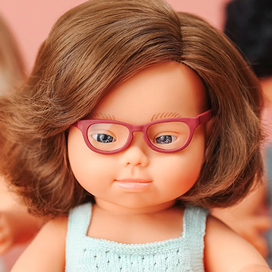 Miniland Babypop Blank Meisje 38cm - Bruin Haar, Down & Bril - Roze - afbeelding 2 van 5
