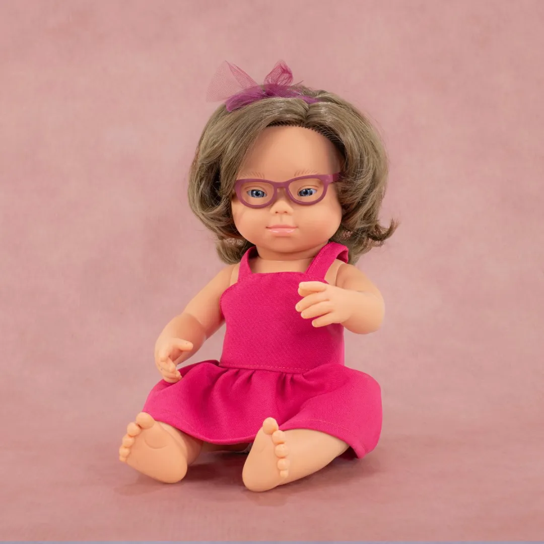 Miniland Babypop Blank Meisje 38cm - Bruin Haar, Down & Bril - Roze - afbeelding 3 van 5