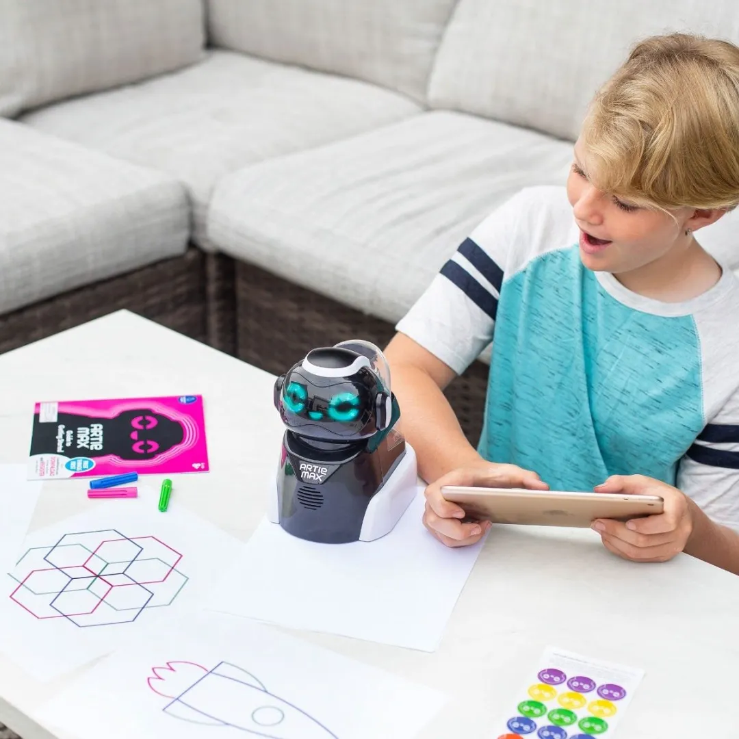 Learning Resources Artie Max Tekenrobot - Zwart - afbeelding 6 van 6