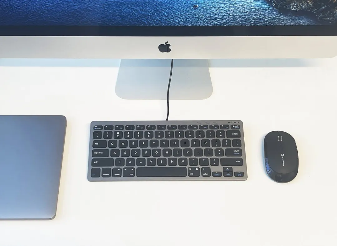 Macally UCSLIMKEYCSG USB-C Toetsenbord - Zwart