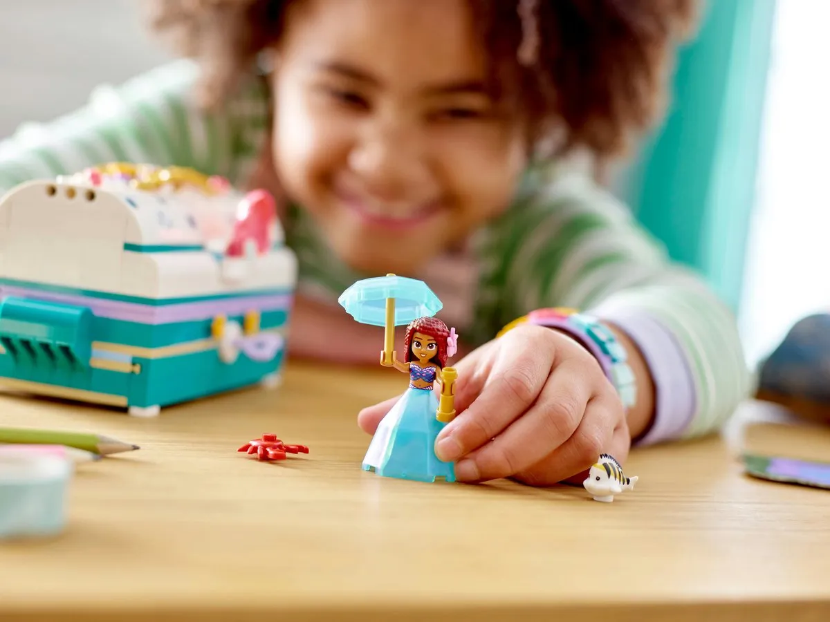 LEGO Ariel's Schatkist 43229 - 370 Stukken