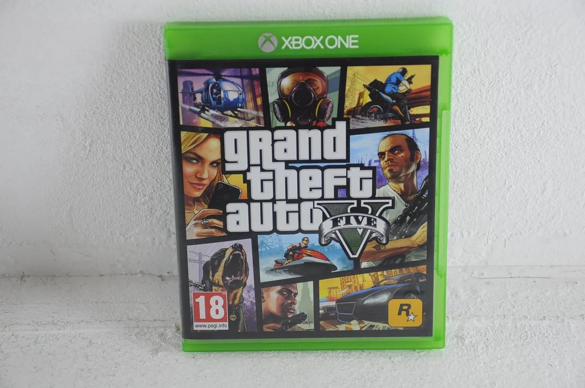 Rockstar Grand Theft Auto V Xbox One - Import