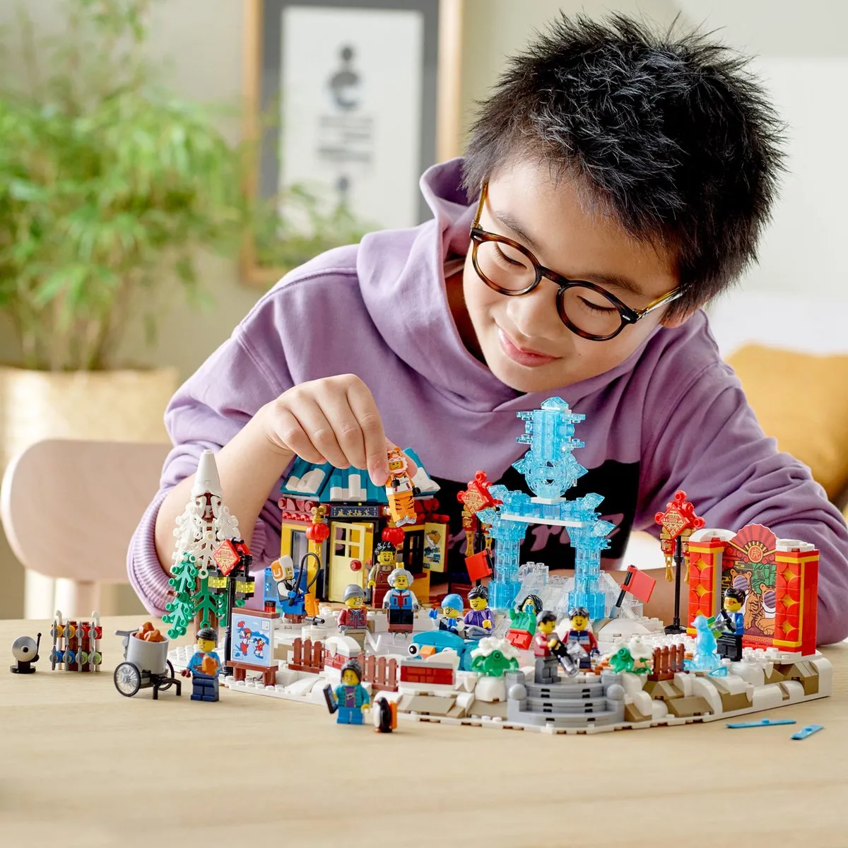 LEGO 80109 IJsfestival Chinees Nieuwjaar - 1519 Stukken - 13 Minifiguren