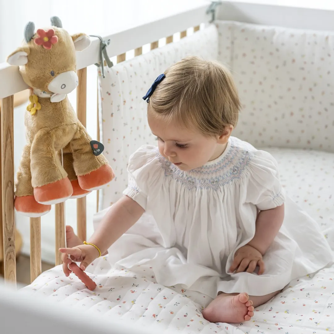 Nattou Koe Mila Muziekknuffel 30cm - Donker Warm Beige