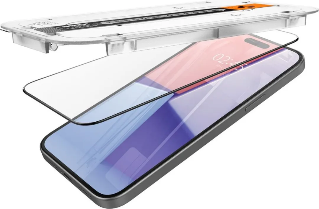 Spigen EZ Fit GLAS.tR iPhone 15 Schermbeschermer - 9H - Zwart - afbeelding 6 van 6