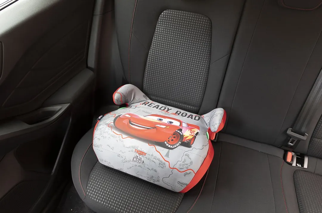 Marvel Cars I-Size Zitverhoger 125-150cm - Lightning McQueen