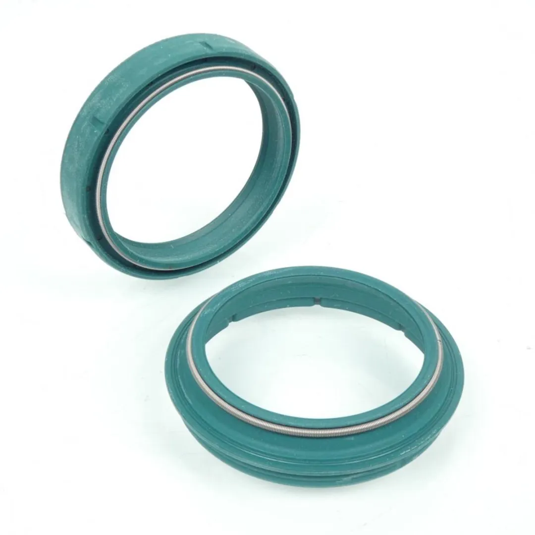 SKF Cache Poussière Voor Suzuki RM-Z 450 2005-2012