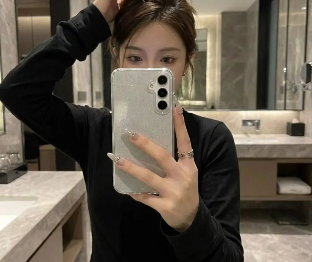NUVEX Glitter Telefoonhoesje Samsung Galaxy A26 - Transparant