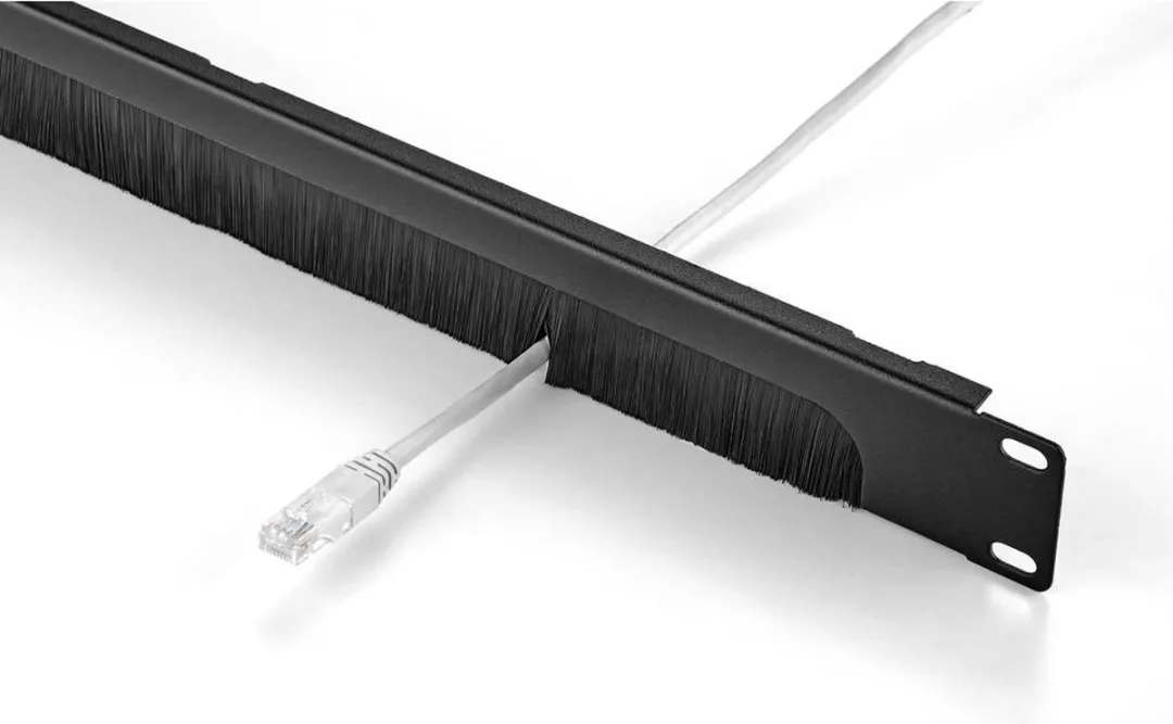 Renkforce RF-3429142 Afdekking met borstels 19" - 1 HE - Zwart