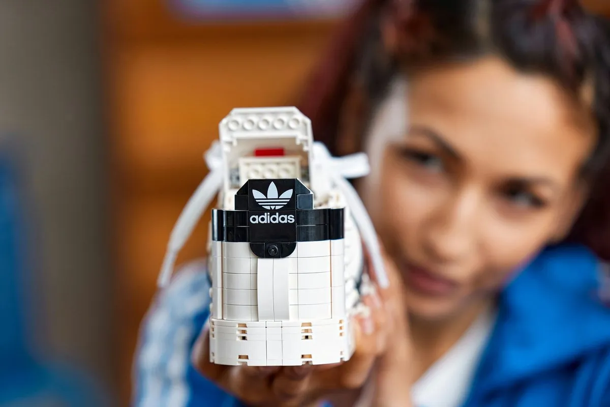 LEGO Adidas Originals Superstar 10282 - 731 Stukken - Multikleur