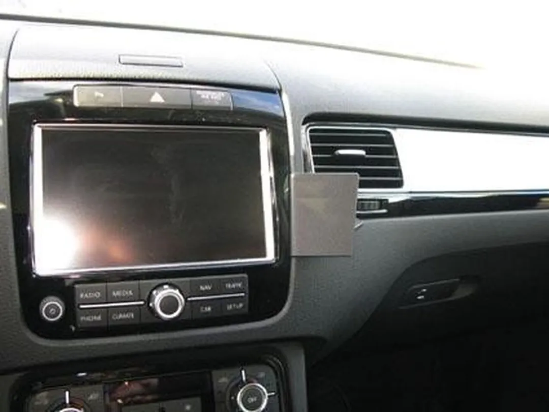 Brodit ProClip Angled Mount Volkswagen Touareg 2011-2018 - 854595